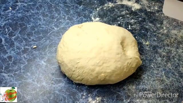 Сдобные булочки на закваске.