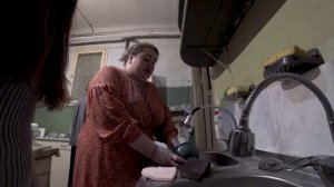 Маленькие коммунальные радости нашего городка. Singing in the kitchen in a communal apartment.