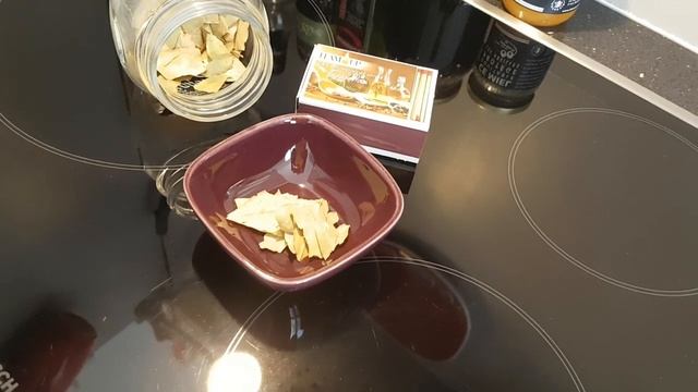 ОБЯЗАТЕЛЬНО Зажигай ЛАВРОВЫЙ ЛИСТ дома. ЭТО очень ПОЛЕЗНО. смотреть онлайн