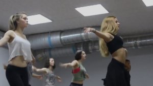 VOGUE by Алена Двойченкова | RIGHT DANCE