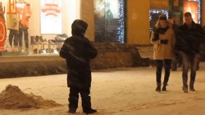 Бесскорбными стали знакомые люди...