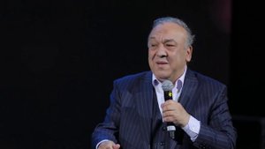 Mirzabek Xolmedov - O’zbek askari va russ komandiri (real voqea)