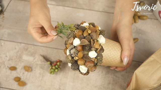 AUTUMN composition from a coffee cup / ОСЕННЯЯ композиция из кофейного стаканчика / DIY TSVORIC смотреть онлайн