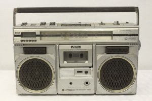 Радиобумбокс Hitachi TRK-8300HC. Винтажный -ЯПОНИЯ-1981-год