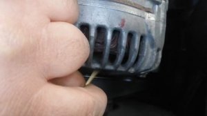 Audi A6C5 1,9 TDI. 99 г.в. Мигает лампа зарядки каждый утренний запуск.