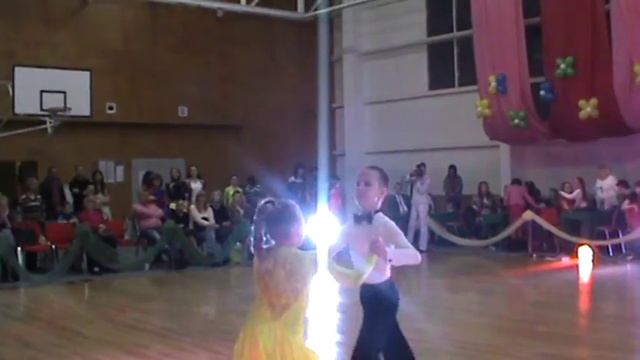 Алиса и Матвей.Ча-ча-ча,самба и румба.Показательный выступления. смотреть онлайн