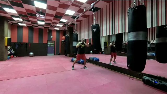 Тренировка под музычку ??бокс физкультурника ? смотреть онлайн