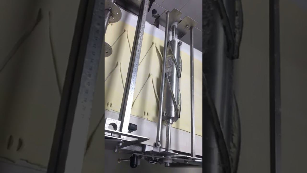 Нож для нарезки круассан ЛАККК в 2 ряда. смотреть онлайн