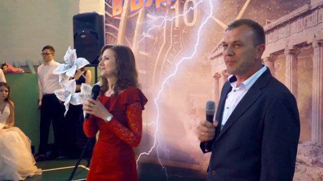 Музыкальное поздравления от родителей на выпускной (До мурашки) смотреть онлайн