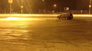 Дрифт на Nissan X-trail / Nissan X-trail Drift (Глобус Королев)