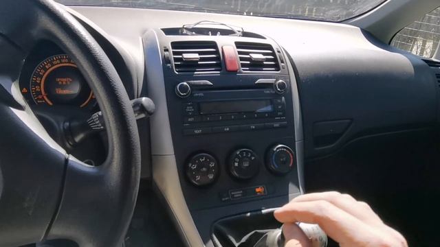 Toyota Auris 1.4 MT, HatchBack, Car Review