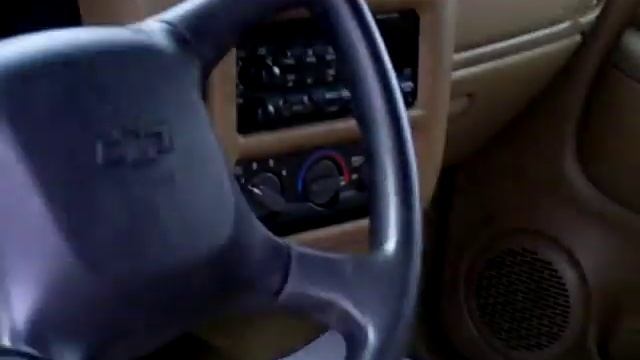 2000 Chevrolet Blazer LS смотреть онлайн