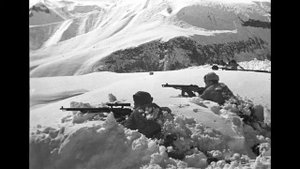 Баксанская песня  Б  Терентьев  сл  А  Грязнов, Л  Коротаева, Н  Персиянинов  1943  Поет Юрий Визбо