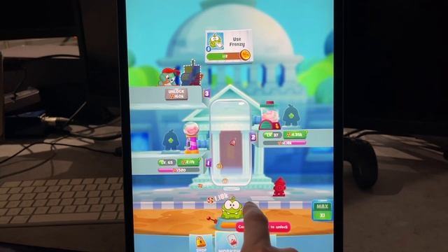 Cut the Rope: Remastered - Om Nom: Run / Merge - Cut the Rope: Time Travel / Magic (iOS Games) смотреть онлайн