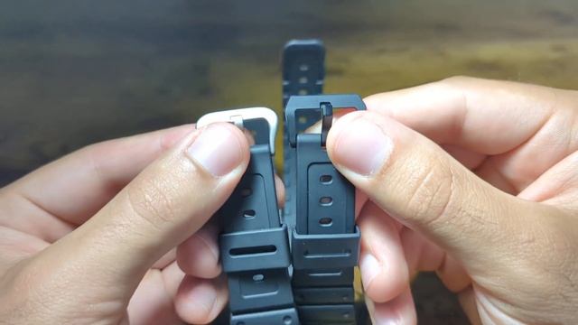 G-SHOCK GA-2100 Vs. GA-B2100 Watch (Feat. DW-5600) смотреть онлайн