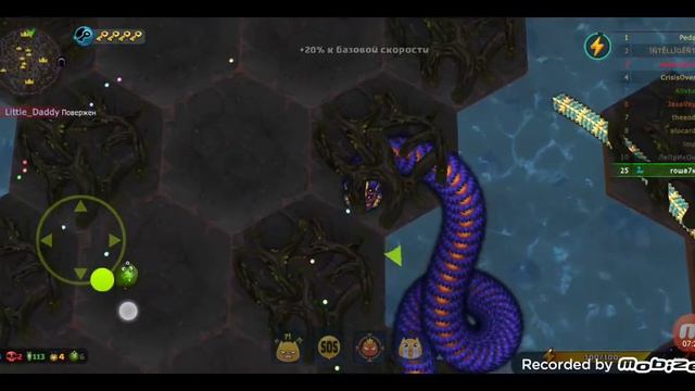 новоя игра про смеик?или червеи?? смотреть онлайн