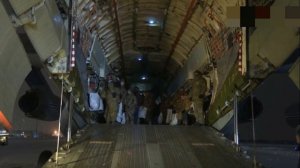 «Я в Москве, мама... Мы все выжили». Солдаты вернулись из плена и звонят домой