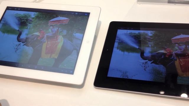 iPad 3 Retina Display vs. iPad 2 Display