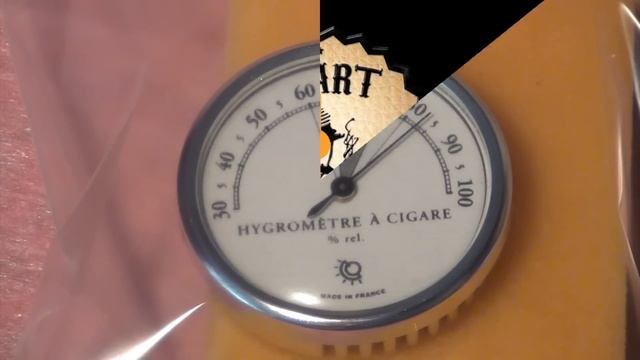Как подготовить хьюмидор к работе, заправить увлажнитель и отрегулировать гигрометр. смотреть онлайн