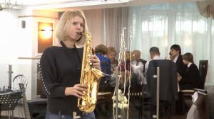 Анастасия Высоцкая (сакафон).