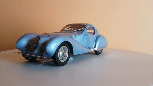 Talbot-Lago 150 C-SS Coupé Teardrop Figoni & Falaschi 1937 (CMC Exclusive Modelle) 1/18