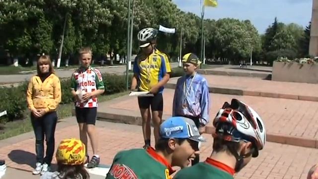 The Adventures of Electronic Boy "Качели" смотреть онлайн