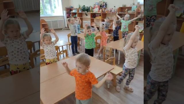 Волшебный мир насекомых смотреть онлайн