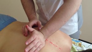 Как поставить позвонки на место?