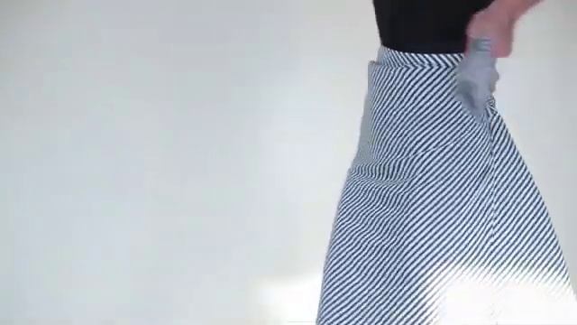 Как женщинам нужно носить мужские рубашки смотреть онлайн