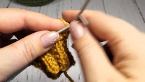 Ложная английская резинка в круговую #узорспицами #вязание #английскаярезинка