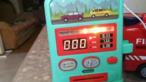 Музыкальная бензоколонка. Детская игрушка заправка, АЗС игрушка.