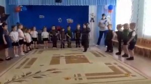 Песня к 23 февраля. Исп. дети разновозрастной группы № 2 МБДОУ "ЦРР - детский сад "Теремок"