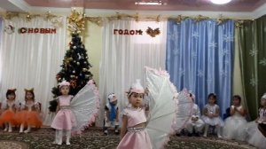 Танец Павлина. Танец для девочек на новый год