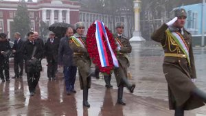 Церемония возложения венка к памятнику И.Сомони