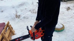 ЛЁГКИЙ пуск бензокосы бензопилы.  Замена СТАРТЕРА.