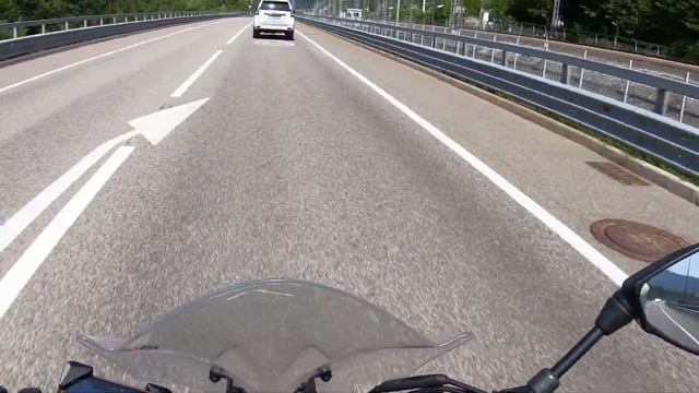 на мотоцикле в красную поляну,купил новый YAMAHA. привыкаю к моту! первая часть поездки. смотреть онлайн