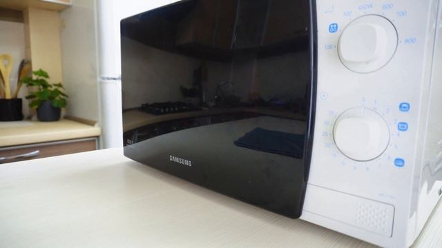 WITHOUT OVEN, WITHOUT GELATIN.Chocolate cake in 5 minutes смотреть онлайн