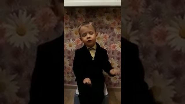 Дьячков Матвей читает произведение Э.Н.Успенского 