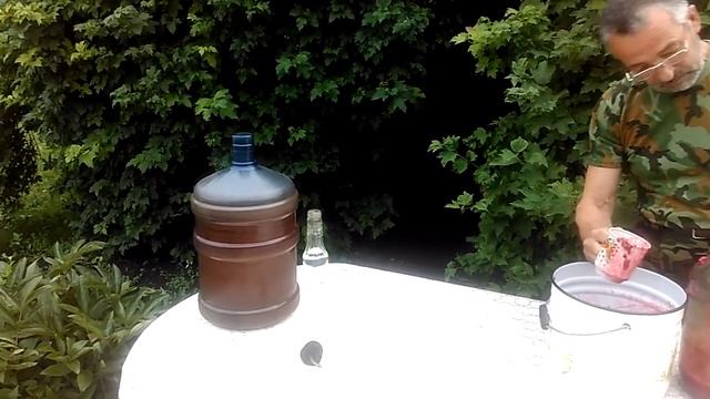 Рецепт малинового вина 1часть