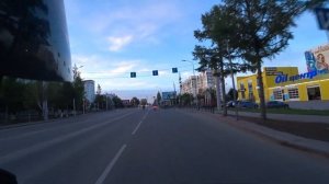 Девочка первый раз на мотоцикле