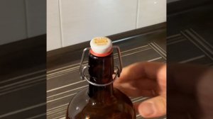 Как закрыть бугельную бутылку KHome