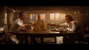 Магнето в баре / Я ищу своего создателя / Люди Икс: Первый класс