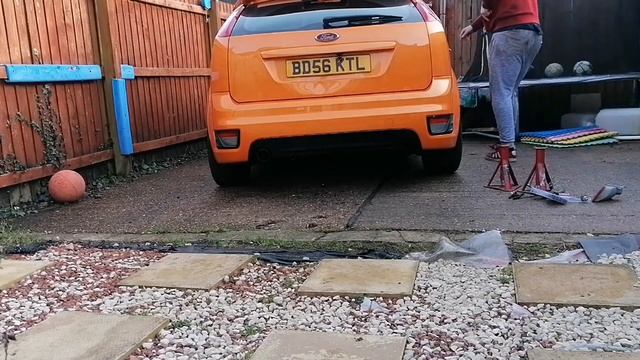 Installing a secondary reverse light on my mk2 focus st смотреть онлайн