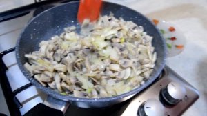 Ризотто с грибами и курицей