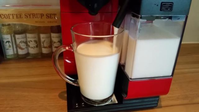 Latte test Nespresso DeLonghi Lattissima Plus + смотреть онлайн