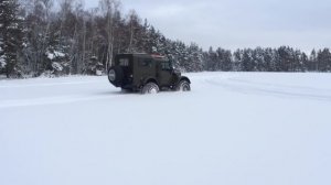 Испытания Газ 69 в снегу