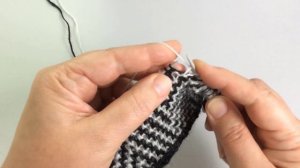 Узор для кардигана в стиле Шанель / Мозаичная техника / Вязание спицами.
