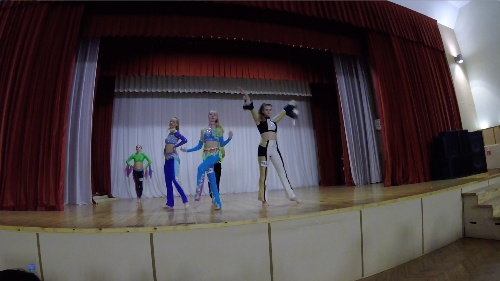 ШКОЛА ТАНЦЕВ   подготовка к выступлению  дети  танцуют и готовятся к концерту хип-хоп денц    смотреть онлайн