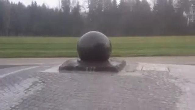 brunnen switzerland,kugelbrunnen switzerland,kugelbrunnen garten switzerland смотреть онлайн