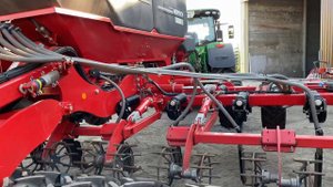 Обновки в нашем хозяйстве сеялка Хорш Маэстро RV